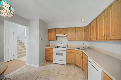 25 Pelican Pt, Hampton Township, NJ 07860 - Photo 10