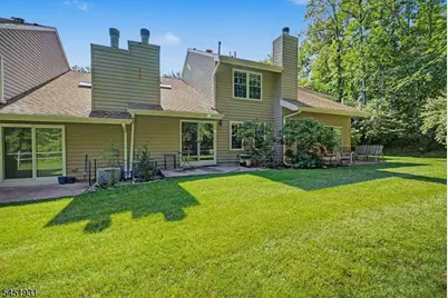 25 Pelican Pt, Hampton Township, NJ 07860 - Photo 16