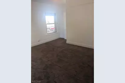 5 Lakeview Pl #2, Verona, NJ 07044 - Photo 4