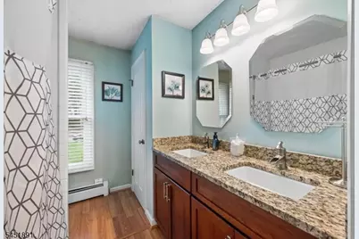 19 Mohawk Ave, Hopatcong, NJ 07843 - Photo 28