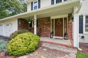 19 Mohawk Ave, Hopatcong, NJ 07843 - Photo 4