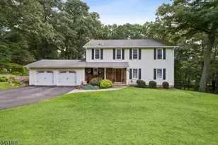 19 Mohawk Ave, Hopatcong, NJ 07843 - Photo 1