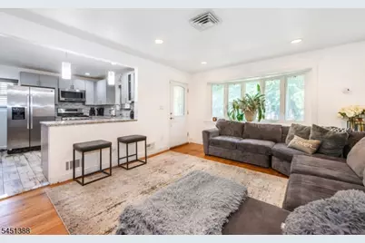 85 Bloomfield Ave, Nutley, NJ 07110 - Photo 8