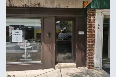 443-445 Springfield Ave #2C, Summit, NJ 07901 - Photo 2