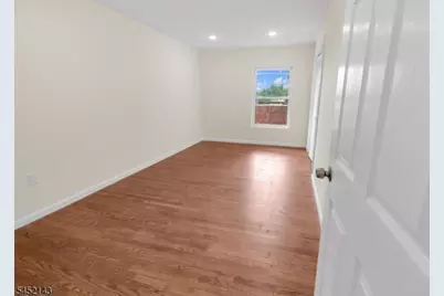 1142 Clinton Ave, Irvington, NJ 07111 - Photo 14