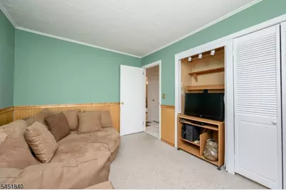 34 Hunterdon Rd, West Orange Township, NJ 07052 - Photo 14