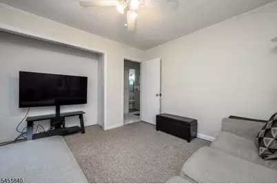 34 Hunterdon Rd, West Orange Township, NJ 07052 - Photo 16