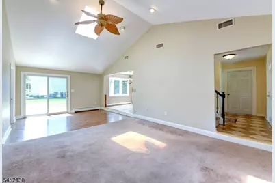 11 Fox Run Dr, East Hanover Township, NJ 07936 - Photo 4