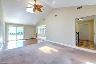 11 Fox Run Dr, East Hanover Township, NJ 07936 - Photo 4