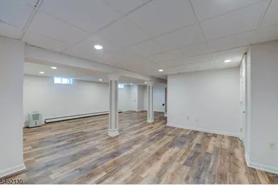 11 Fox Run Dr, East Hanover Township, NJ 07936 - Photo 20