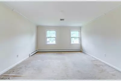 11 Fox Run Dr, East Hanover Township, NJ 07936 - Photo 18