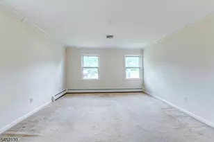 11 Fox Run Dr, East Hanover Township, NJ 07936 - Photo 18