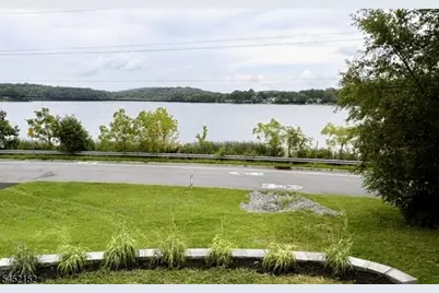 72 Koclas Dr, Netcong, NJ 07857 - Photo 6