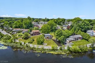 72 Koclas Dr, Netcong, NJ 07857 - Photo 1