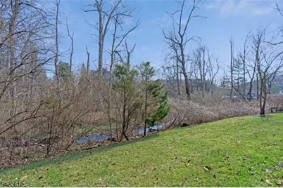 8 Schmidt Cir, Watchung, NJ 07069 - Photo 30