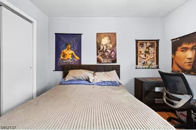 504 Walnut St, Roselle, NJ 07203 - Photo 24