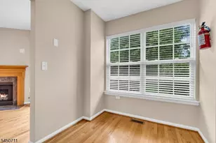 8 Edith Pl, Franklin Township, NJ 08873 - Photo 14