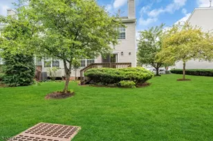 8 Edith Pl, Franklin Township, NJ 08873 - Photo 38