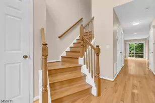 8 Edith Pl, Franklin Township, NJ 08873 - Photo 18