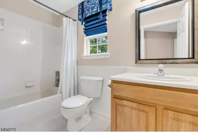 8 Edith Pl, Franklin Township, NJ 08873 - Photo 28