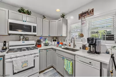 97 Wabash Ave, Paterson, NJ 07503 - Photo 8