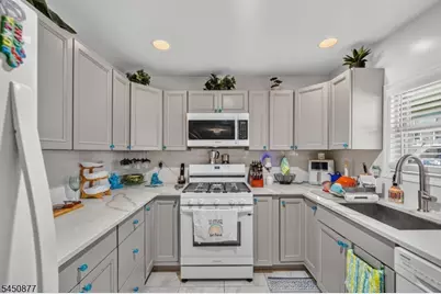 97 Wabash Ave, Paterson, NJ 07503 - Photo 6