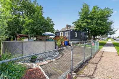 97 Wabash Ave, Paterson, NJ 07503 - Photo 40