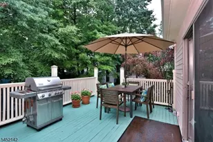 44 Christopher St, Montclair, NJ 07042 - Photo 4