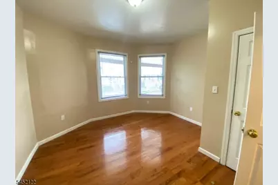 186 Oakwood Pl #1, Orange, NJ 07050 - Photo 6