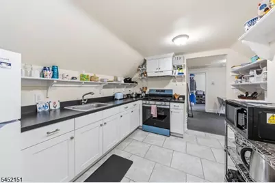 11 Evergreen Ave, Bloomfield, NJ 07003 - Photo 22