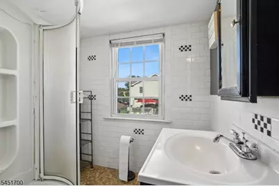 20 S 18th St, Kenilworth, NJ 07033 - Photo 14