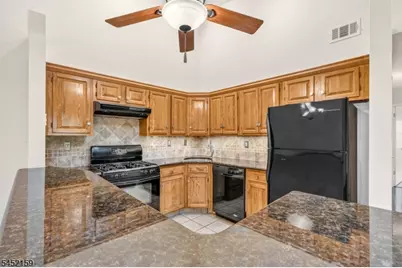 4006 Crawford Ct, Bridgewater, NJ 08807 - Photo 8