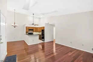4006 Crawford Ct, Bridgewater, NJ 08807 - Photo 4