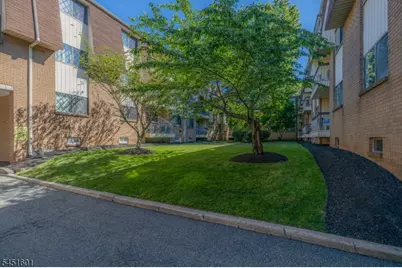 1150-1190 W St George B23B023 #2, Linden, NJ 07036 - Photo 16