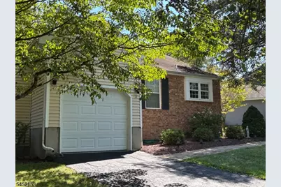 17 Choctaw Ridge Rd, Branchburg Township, NJ 08876 - Photo 2