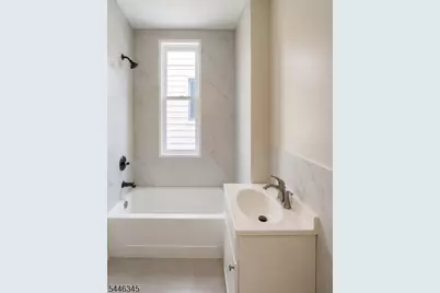 52 3rd St #3, Newark, NJ 07107 - Photo 8