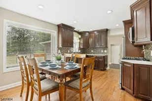 2094 Westfield Rd Cir, Scotch Plains Township, NJ 07076 - Photo 8