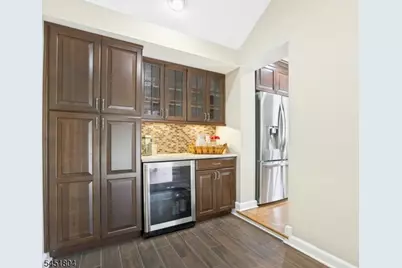 2094 Westfield Road Cir, Scotch Plains Township, NJ 07076 - Photo 14