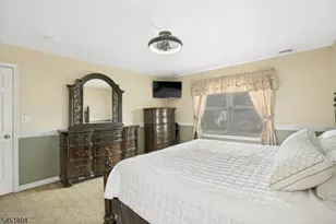 2094 Westfield Rd Cir, Scotch Plains Township, NJ 07076 - Photo 18