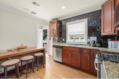 410 Bloy St, Hillside, NJ 07205 - Photo 4