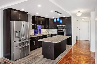 7004 Boulevard East #A38, West New York, NJ 07093 - Photo 6