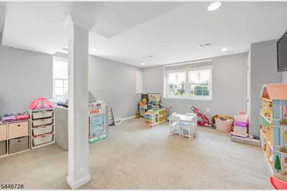 4 Huron Ave, Parsippany, NJ 07034 - Photo 22
