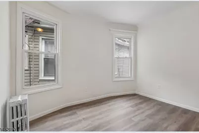 19 Nassau Pl, East Orange, NJ 07018 - Photo 12