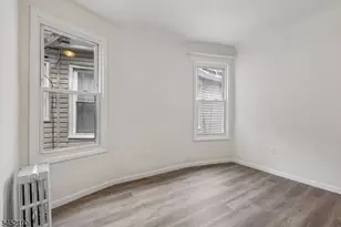 19 Nassau Pl, East Orange, NJ 07018 - Photo 12