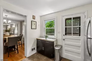 1661 Ramapo Way, Scotch Plains Township, NJ 07076 - Photo 12