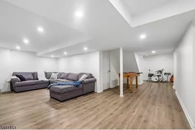 1661 Ramapo Way, Scotch Plains Township, NJ 07076 - Photo 24