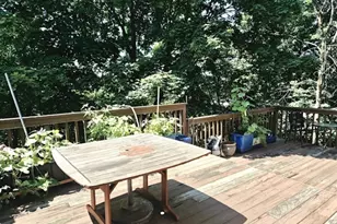 8 Beacon Hill Commons, Pompton Lakes, NJ 07442 - Photo 16