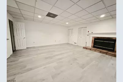 8 Beacon Hill Commons #8, Pompton Lakes, NJ 07442 - Photo 10