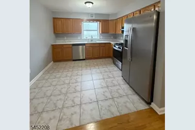 246 N 10th St #1, Newark, NJ 07107 - Photo 2