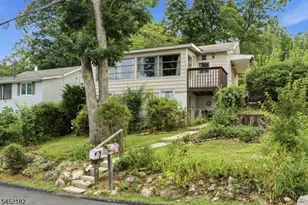 22 Alpine Dr, Jefferson Township, NJ 07849 - Photo 4